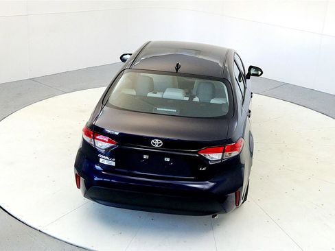 Certified 2024 Toyota Corolla LE image 17