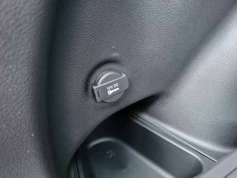 Used 2023 Jeep Compass Latitude w/ Convenience Group AWD/4WD image 10