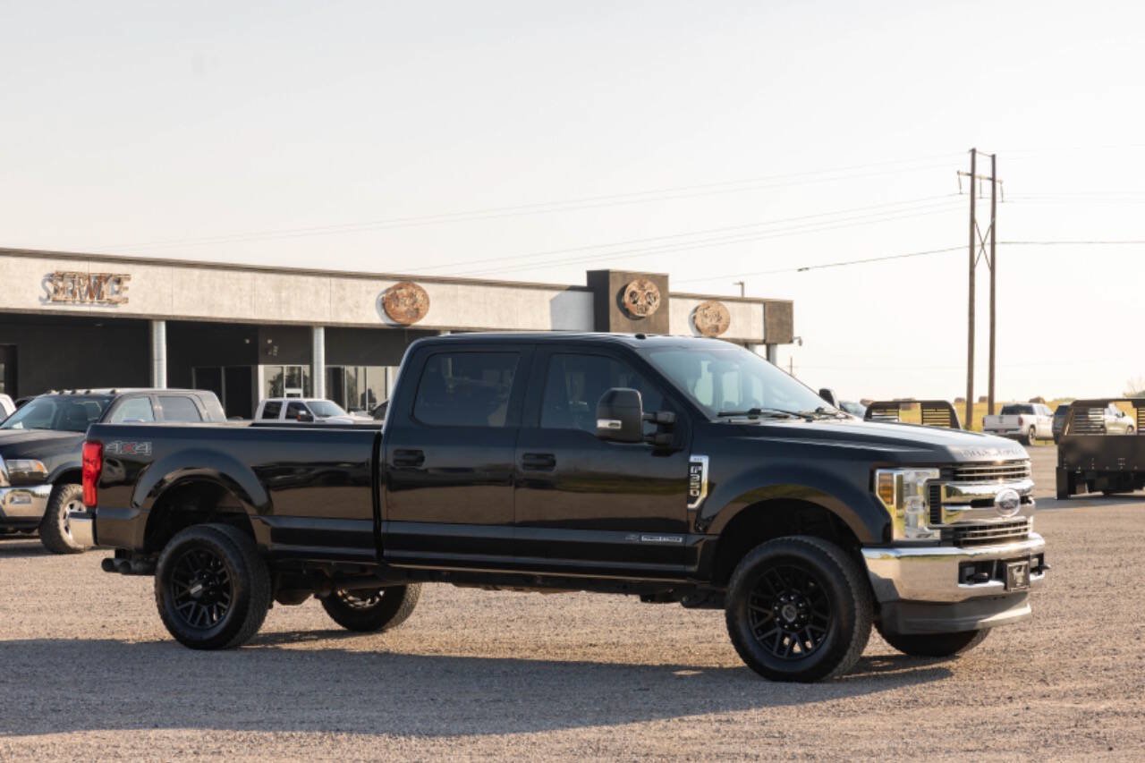 Used 2019 Ford F350 XLT AWD/4WD image 8