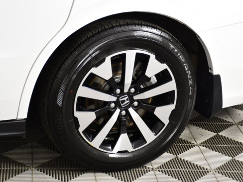 Certified 2025 Honda Odyssey EX-L image 51