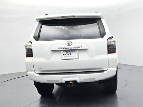 Used 2019 Toyota 4Runner SR5 Premium AWD/4WD image 7