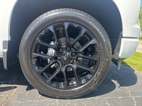 New 2026 Chevrolet Silverado 1500 RST w/ Convenience Package II AWD/4WD image 25