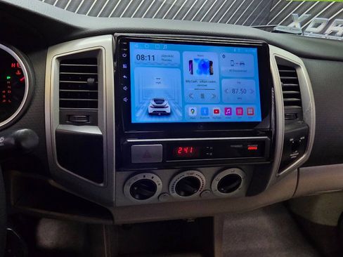 Used 2006 Toyota Tacoma PreRunner RWD image 22