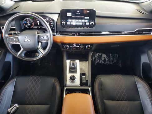 Used 2022 Mitsubishi Outlander SEL FWD image 11