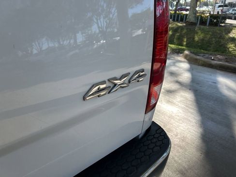 Used 2019 RAM 1500 Big Horn image 18