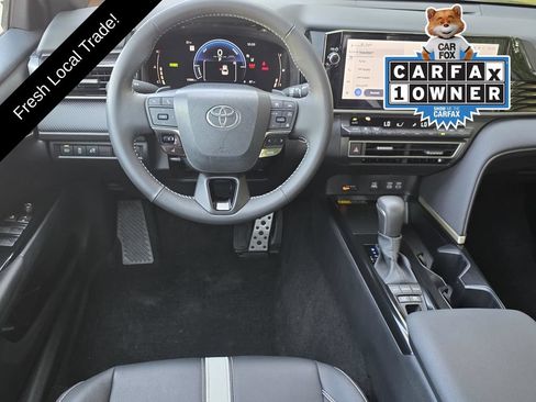 Used 2025 Toyota Camry SE w/ Multimedia Upgrade Package FWD image 11