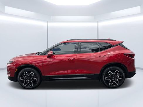 Used 2025 Chevrolet Blazer RS w/ Enhanced Convenience Package FWD image 6