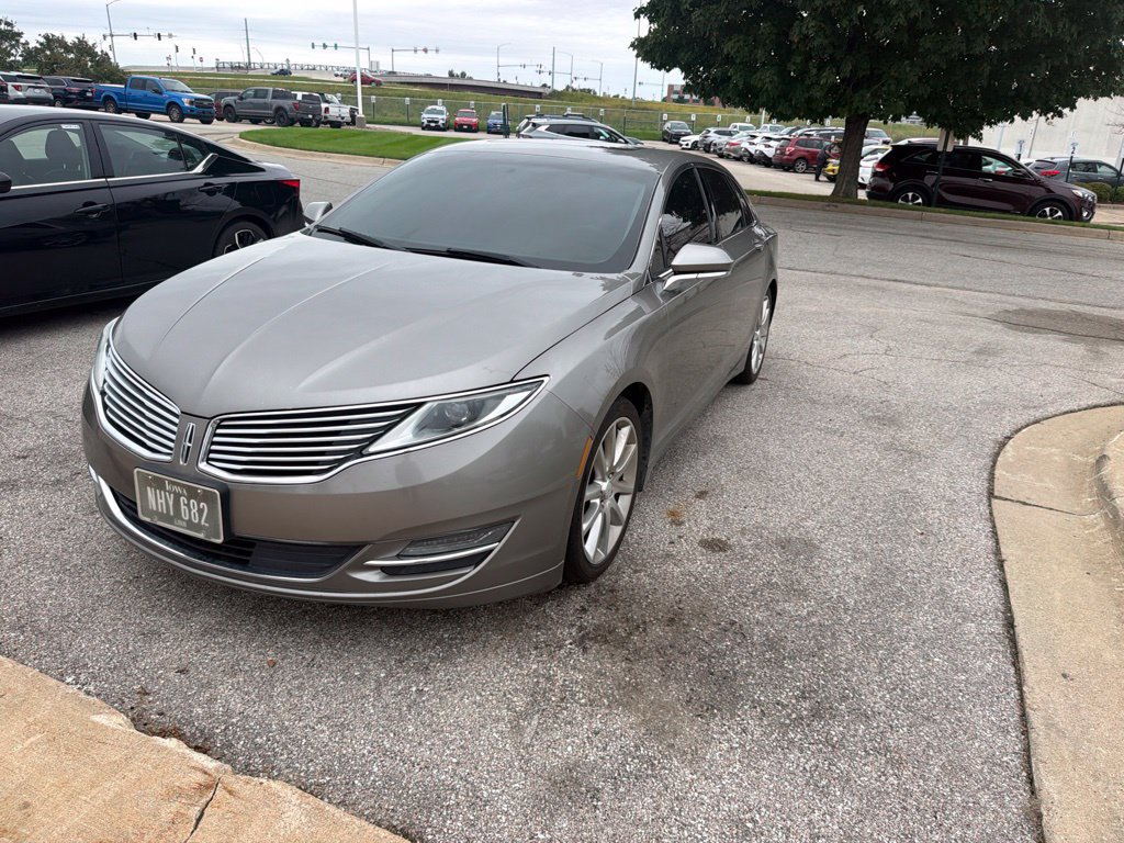 Used 2016 Lincoln MKZ AWD w/ Equipment Group 300A Reserve image 2