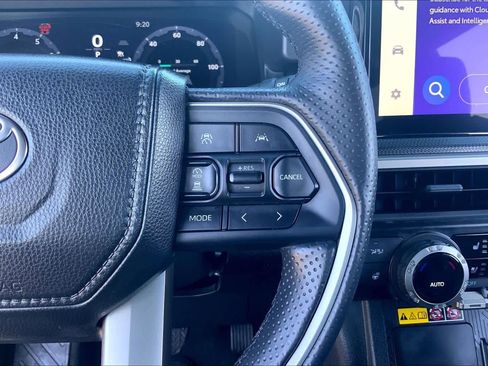 Certified 2025 Toyota 4Runner Limited image 23