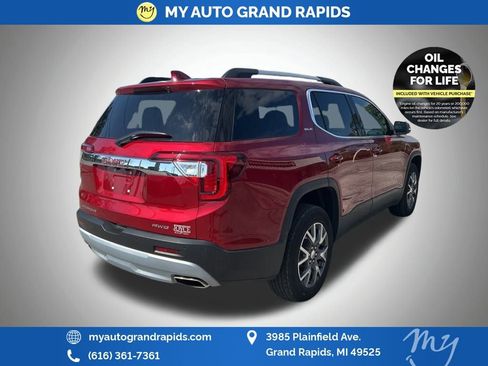 Used 2023 GMC Acadia SLE w/ Driver Convenience Package image 5