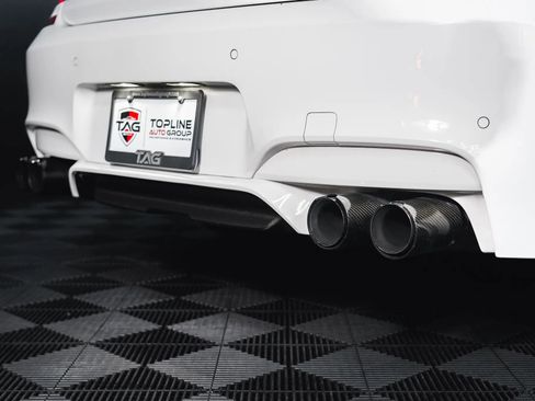 Used 2016 BMW M6 Gran Coupe w/ Executive Package RWD image 23