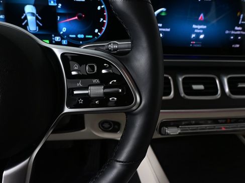 Certified 2023 Mercedes-Benz GLE 450 4MATIC image 11