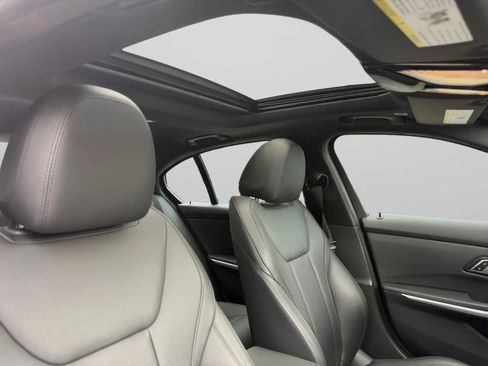 Used 2019 BMW 330i Sedan w/ Convenience Package RWD image 36