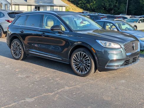 Used 2020 Lincoln Corsair Reserve w/ Equipment Group 202A AWD/4WD image 8