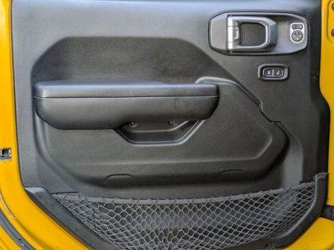 Used 2018 Jeep Wrangler Rubicon image 10