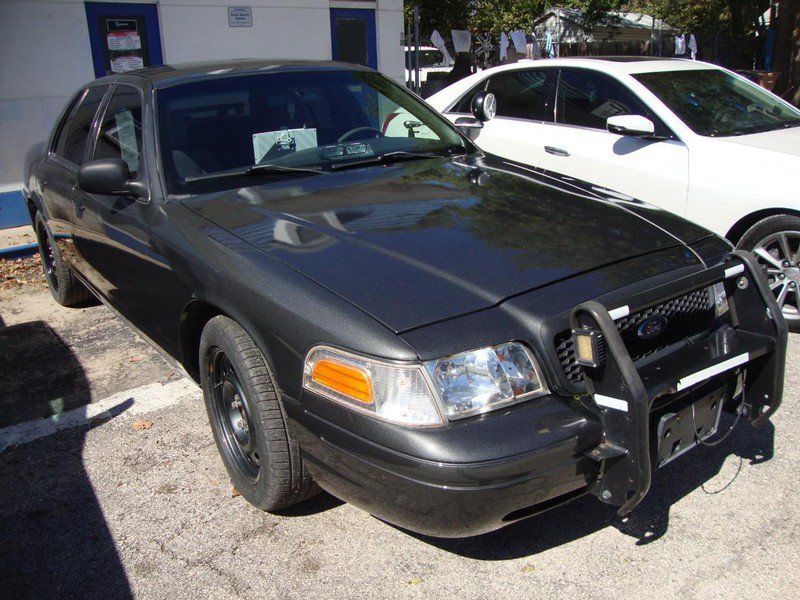 Used 2009 Ford Crown Victoria Police Interceptor RWD image 1