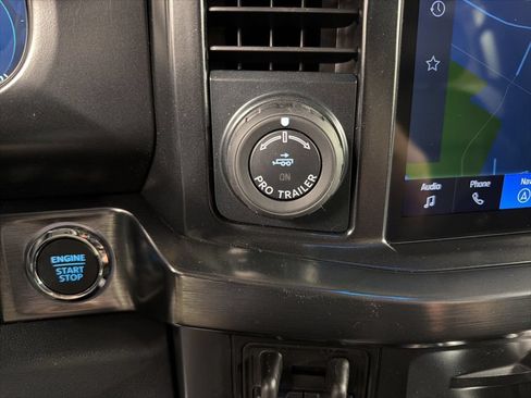New 2026 Ford F250 Lariat w/ Black Appearance Package AWD/4WD image 18