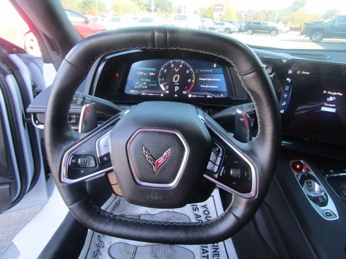 Used 2024 Chevrolet Corvette Stingray Preferred Conv w/ Stealth Interior Trim Package image 14
