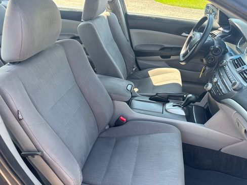 Used 2011 Honda Accord LX image 26