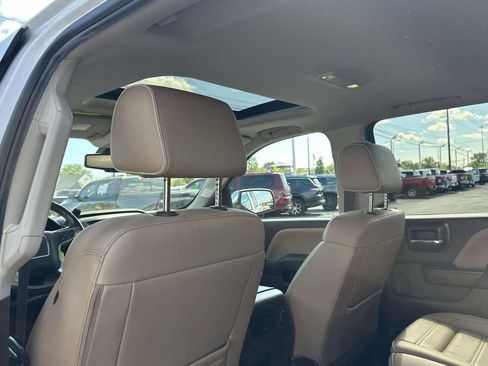 Used 2018 GMC Sierra 1500 Denali AWD/4WD image 17