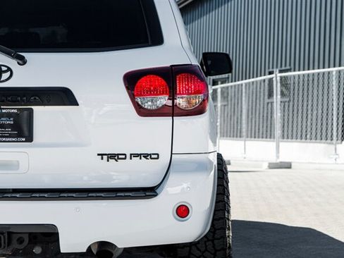 Used 2021 Toyota Sequoia TRD Pro AWD/4WD image 13