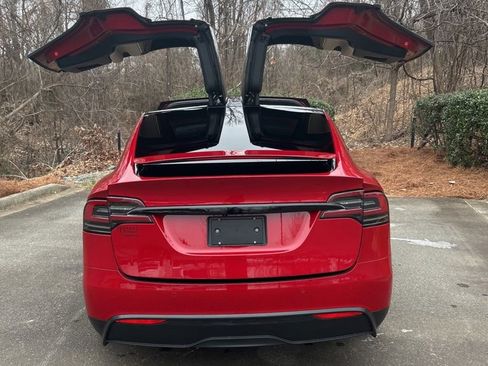 Used 2023 Tesla Model X image 26