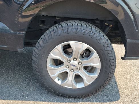 Used 2021 Ford F150 Platinum w/ Equipment Group 701A High AWD/4WD image 12