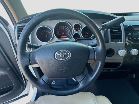 Used 2013 Toyota Tundra 2WD Double Cab image 8