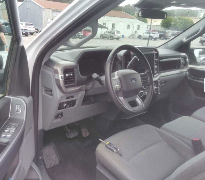Used 2025 Ford F150 XLT w/ Equipment Group 301A Standard AWD/4WD image 4