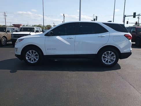 Used 2020 Chevrolet Equinox LS w/ LS Convenience Package image 5