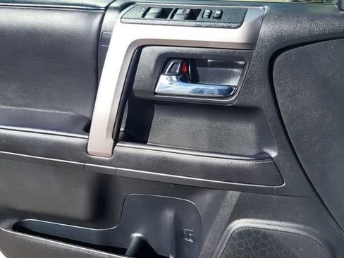 Used 2022 Toyota 4Runner SR5 Premium image 13