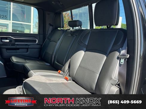 New 2026 RAM 2500 Laramie AWD/4WD image 14