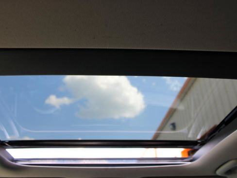 Used 2021 Kia Sorento S w/ Panoramic Sunroof Package FWD image 41