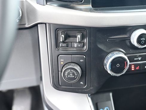 Used 2024 Ford F150 XLT w/ Equipment Group 302A MID image 30