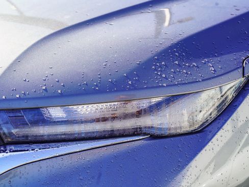 Used 2021 Chevrolet TrailBlazer LT w/ Convenience Package image 8