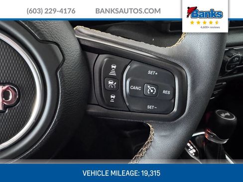 Used 2024 Jeep Wrangler Unlimited Sport AWD/4WD image 14