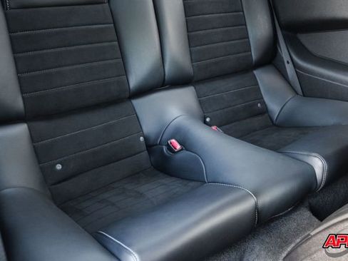 Used 2013 Ford Mustang GT Premium RWD image 82
