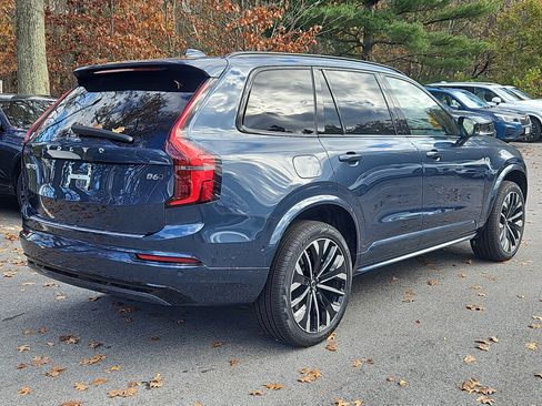 New 2026 Volvo XC90 B6 Ultra w/ Protection Package Premier image 2