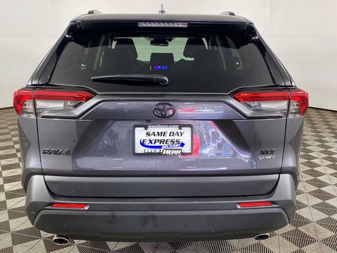 Used 2025 Toyota RAV4 XLE w/ Convenience Package AWD/4WD image 5