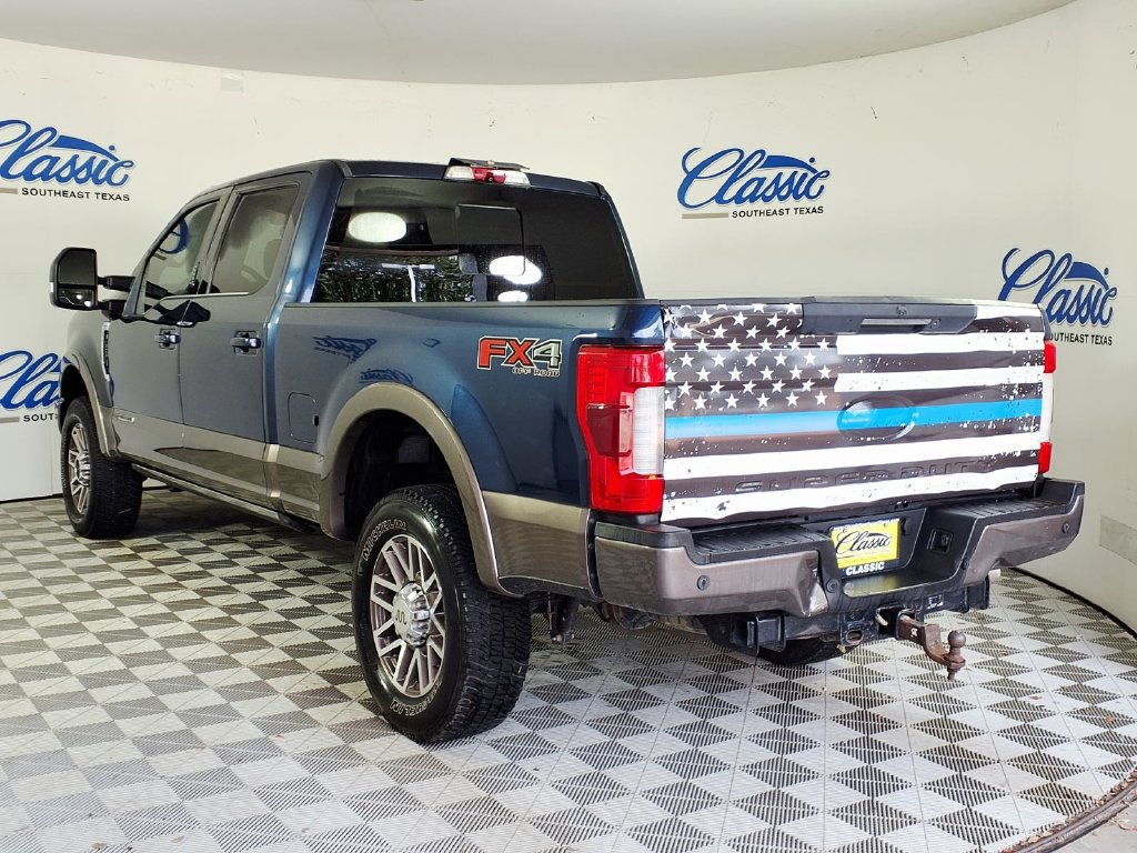 Used 2019 Ford F250 King Ranch w/ King Ranch Ultimate Package AWD/4WD image 2