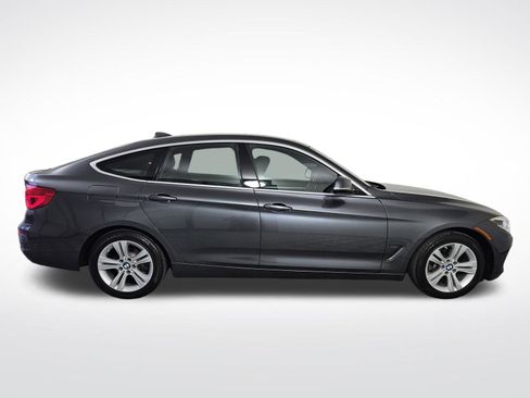 Used 2018 BMW 330i Gran Turismo xDrive w/ Premium Package AWD/4WD image 11