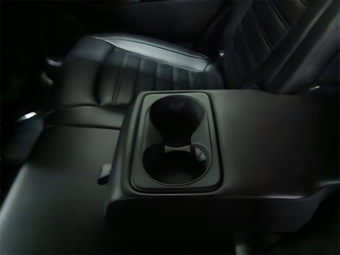 Used 2024 Ford Edge SEL image 21