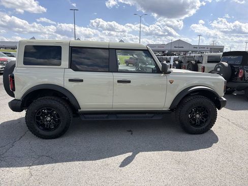 New 2026 Ford Bronco Badlands AWD/4WD image 5