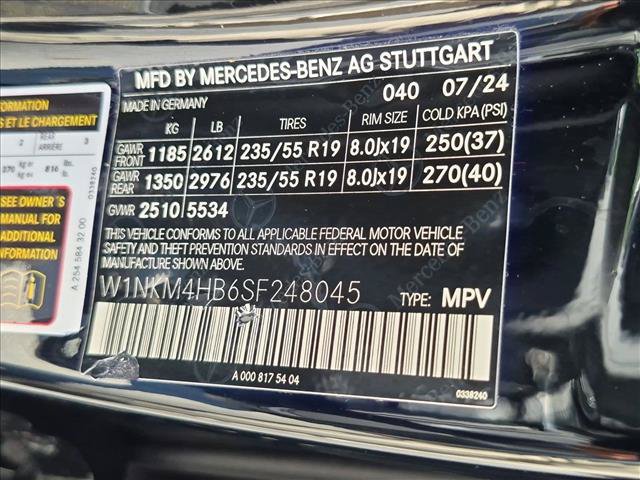 Used 2025 Mercedes-Benz GLC 300 4MATIC image 24