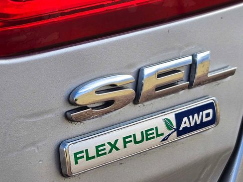 Used 2014 Ford Taurus SEL w/ Equipment Group 201A image 19