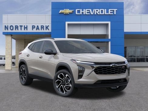 New 2026 Chevrolet Trax RS FWD image 1