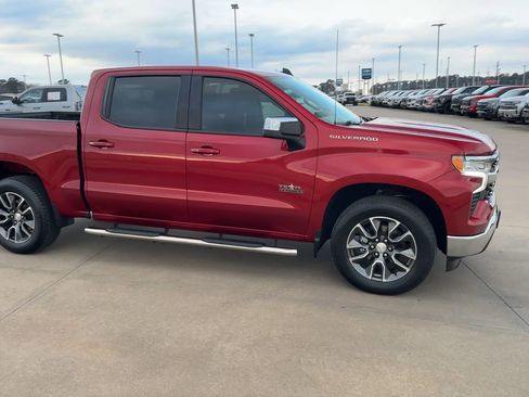 Used 2022 Chevrolet Silverado 1500 LT image 9