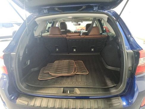 Used 2017 Subaru Outback 3.6R Touring image 20