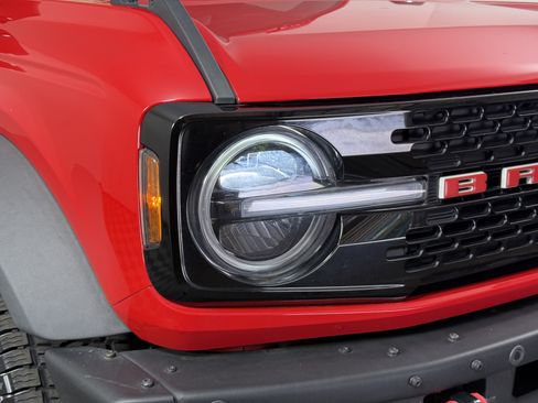 Certified 2021 Ford Bronco Wildtrak AWD/4WD image 7