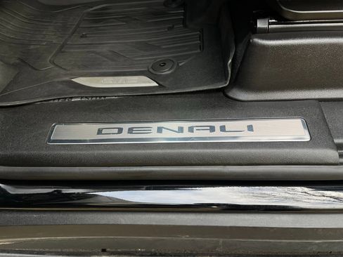 Used 2024 GMC Yukon XL Denali Ultimate image 59